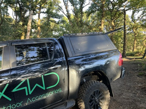 Rear Canopy Nissan Navara NP300 (2016+) Hardtop Double Cab Metal Black 4x4 Steel