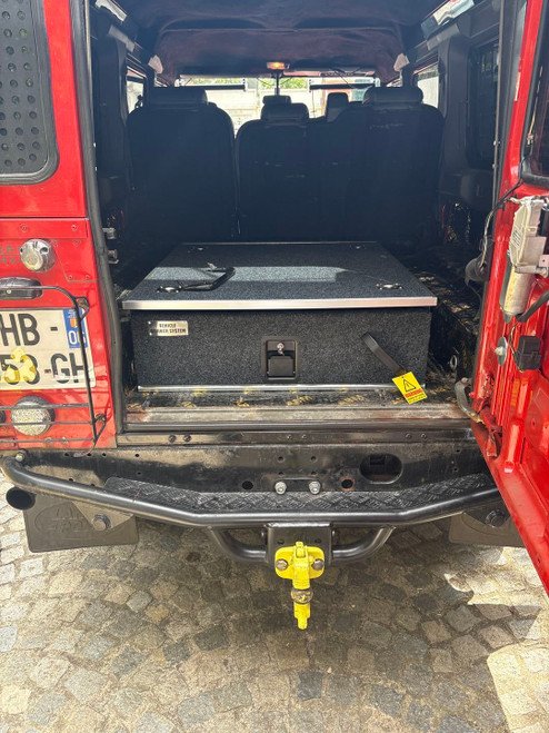 Apex4WD Land Rover Defender 110 Storage Drawer - Boot Build System for Land Rover Defender 4x4 Overland Single Sliding Top 900x795mm