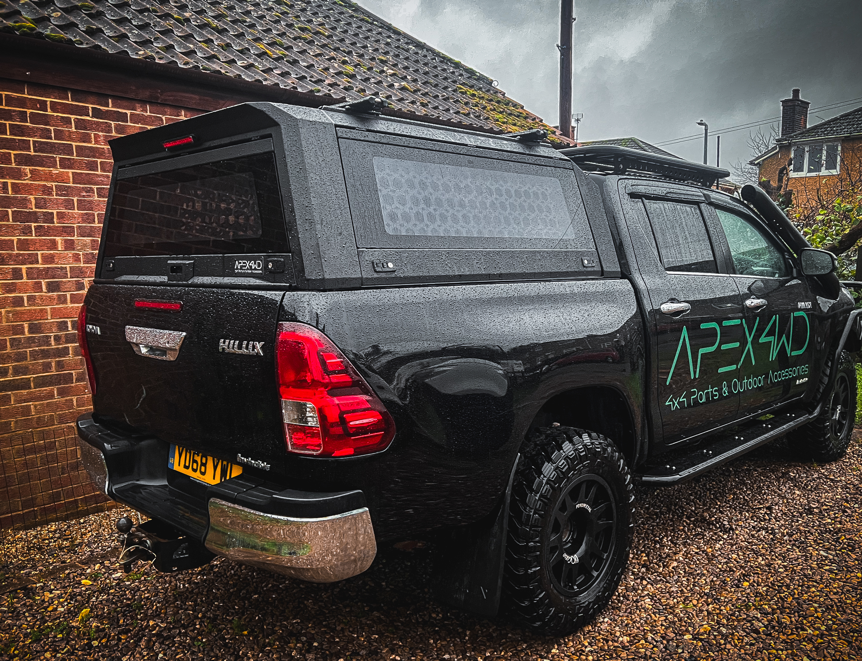 Gear Up for Adventure: Exploring Apex4WD’s Range of 4x4 Parts & Pickup Truck Canopies