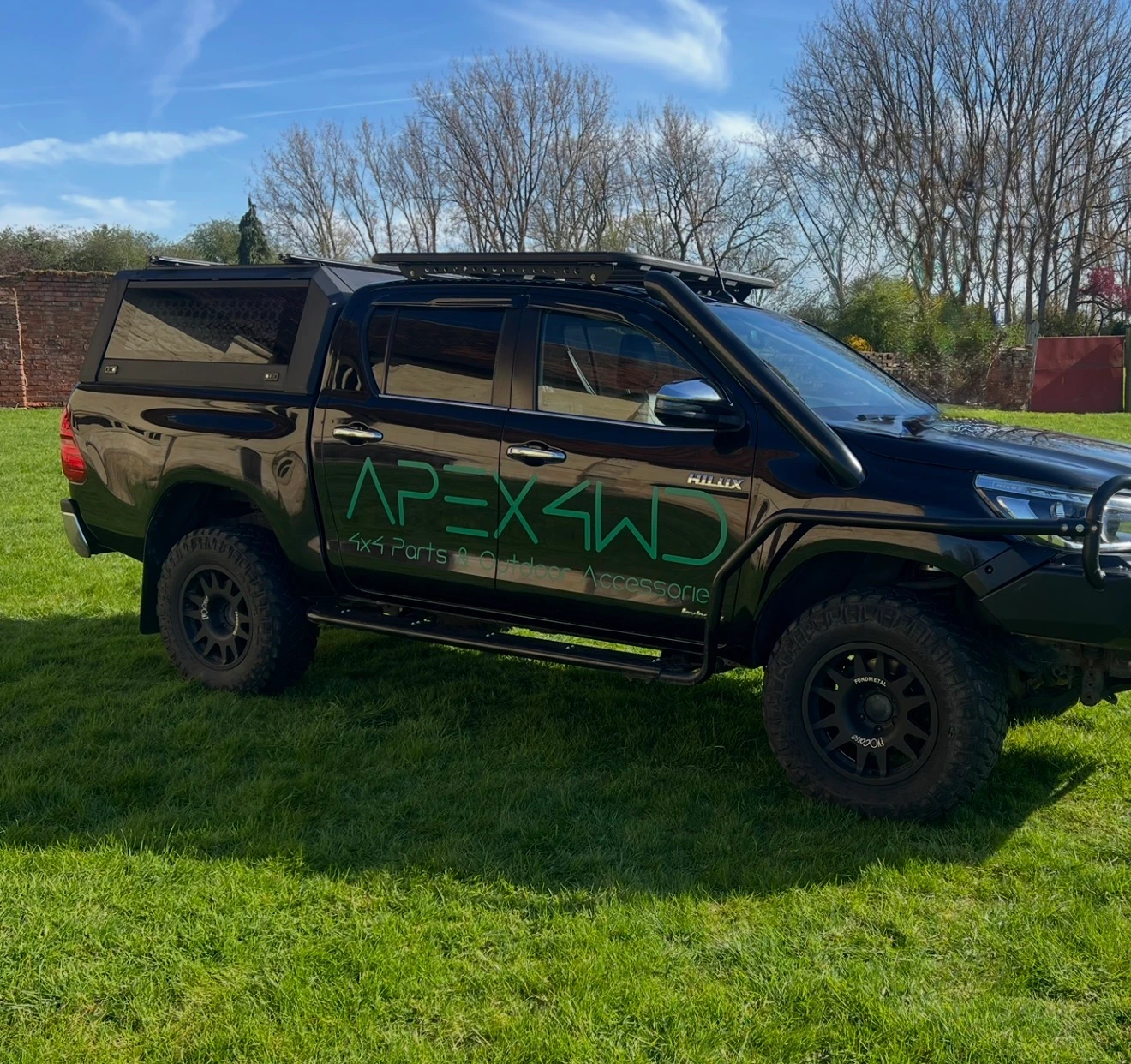 Do You Need an Aluminium Flat Roof Rack?