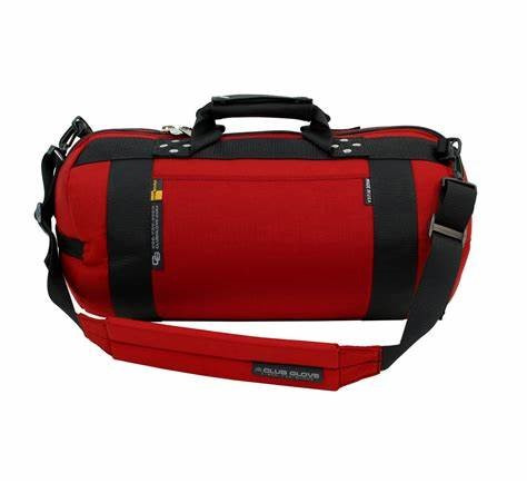 CLUB GLOVE® GEAR BAG. BLACKWOLF RUN  LOGO EXCLUSIVELY.