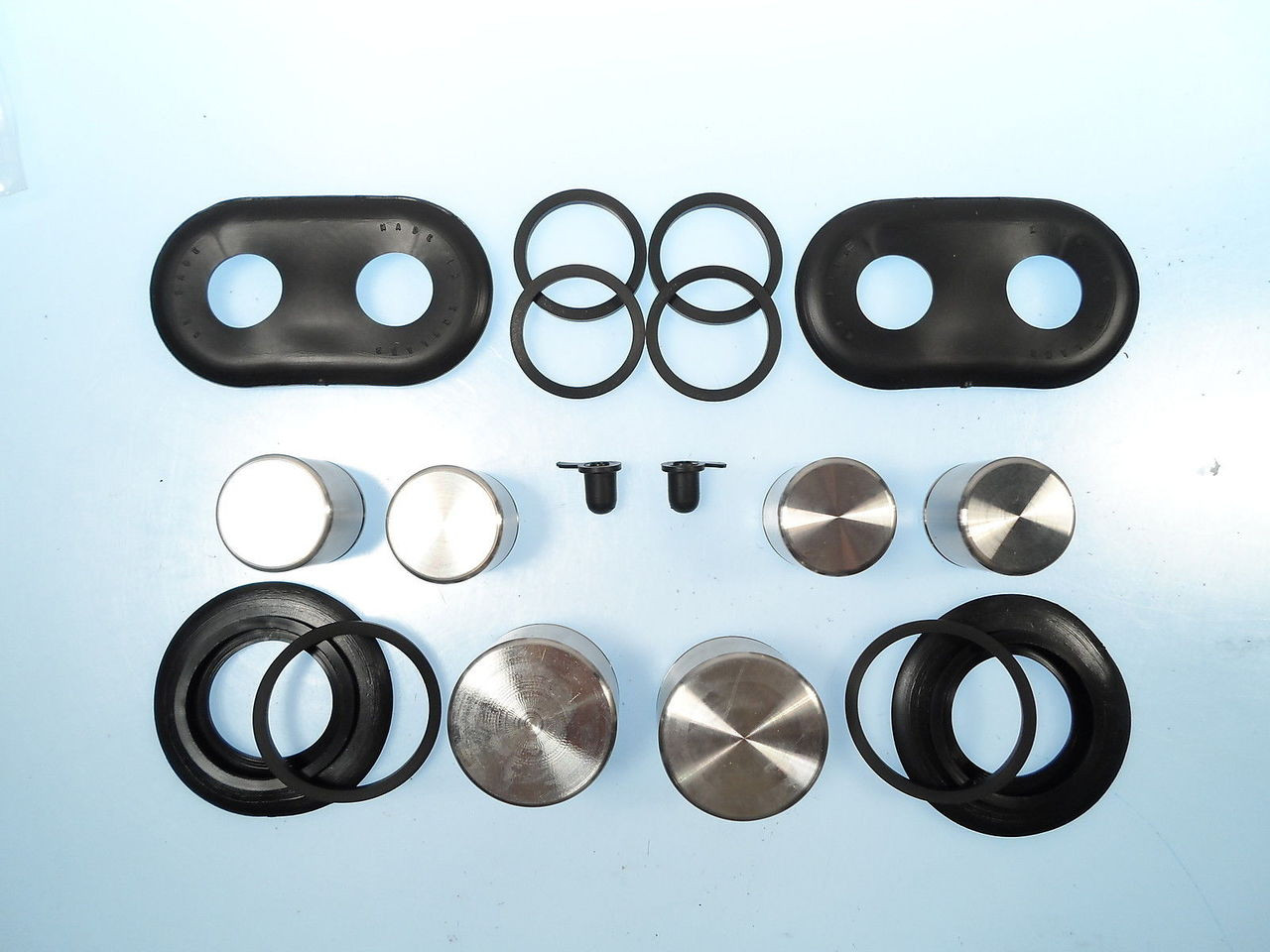 Jensen Interceptor Rear Stainless Caliper Piston & Seal Kit