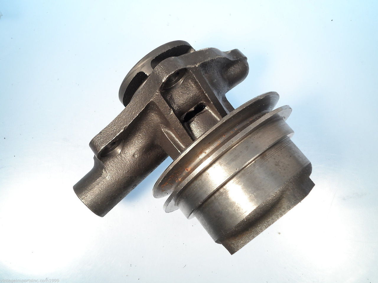 Austin Healey 3000 1964 1965 1966 1967 New Water Pump 131-1000 