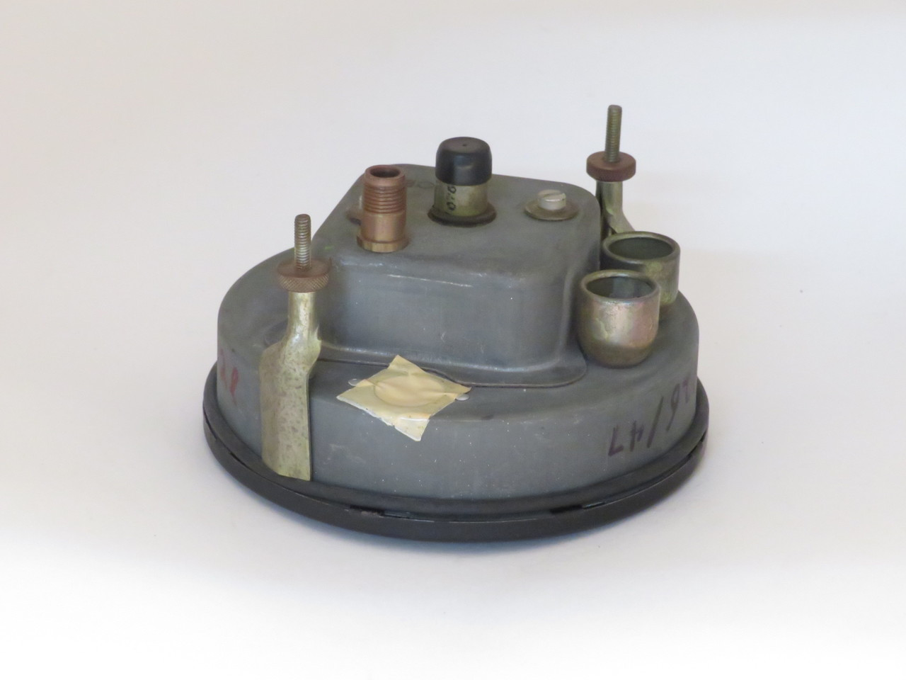 Jaguar 420G w/ Std Trans NOS Smiths 140MPH Speedometer SN6326/47