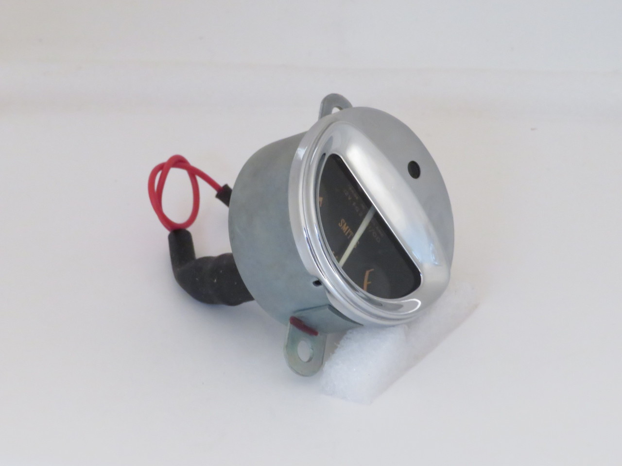 Daimler Regency NOS Smiths Fuel Gauge  FG2431/00