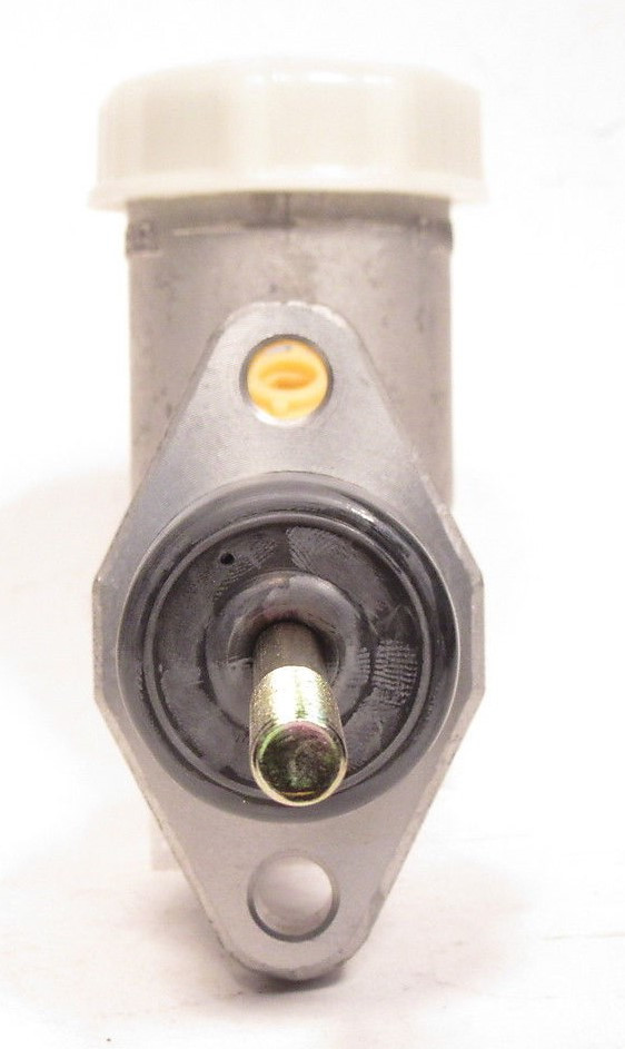 Land Rover Series 3 New 3/4"  Clutch Master Cylinder w/ Reservoir
