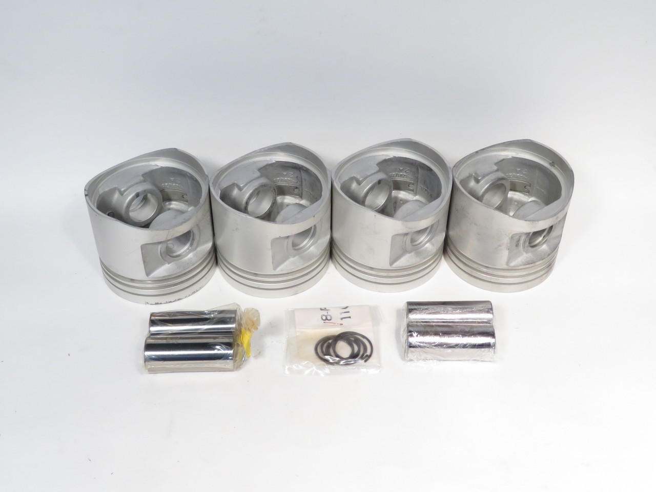 VW Rabbit Dasher Scirocco & Jetta 1.6L 1.00mm Oversize Engine Piston Set  P1291-1.00mm
