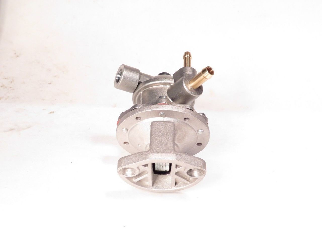 BMW 700 Model 107 Mechanical Fuel Pump FP14221