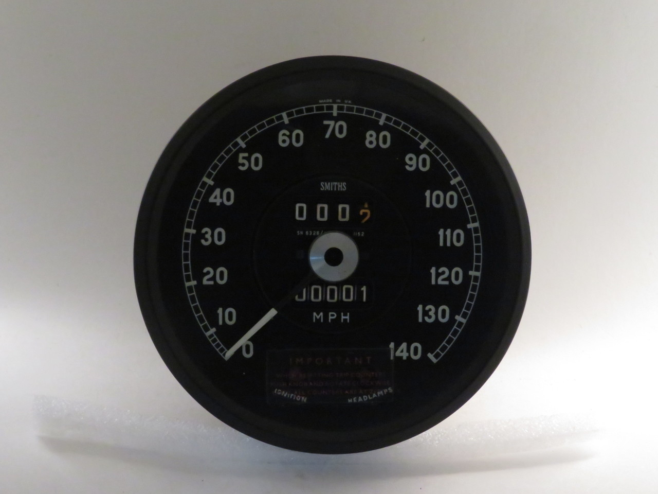 Jaguar 3.4S & 3.8S NOS Smiths 140MPH Speedometer  SN6326/12