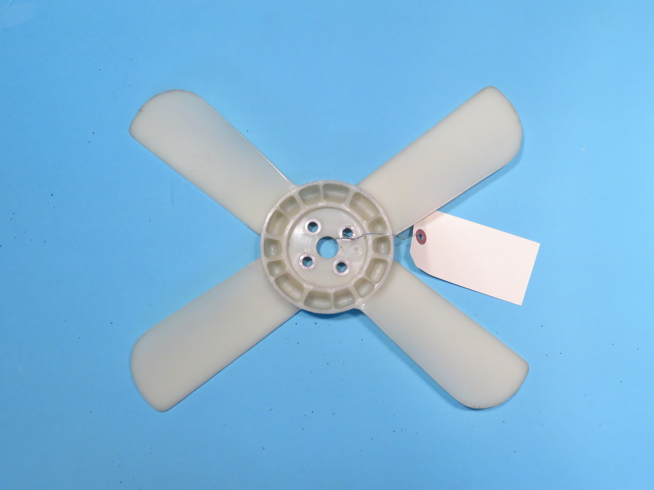 Mercedes Benz 230 250 280 200 Cooling Fan 