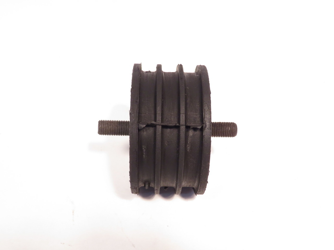 Jaguar XJ6 XJR & Vanden Plas Front Engine Mount  CBC1297