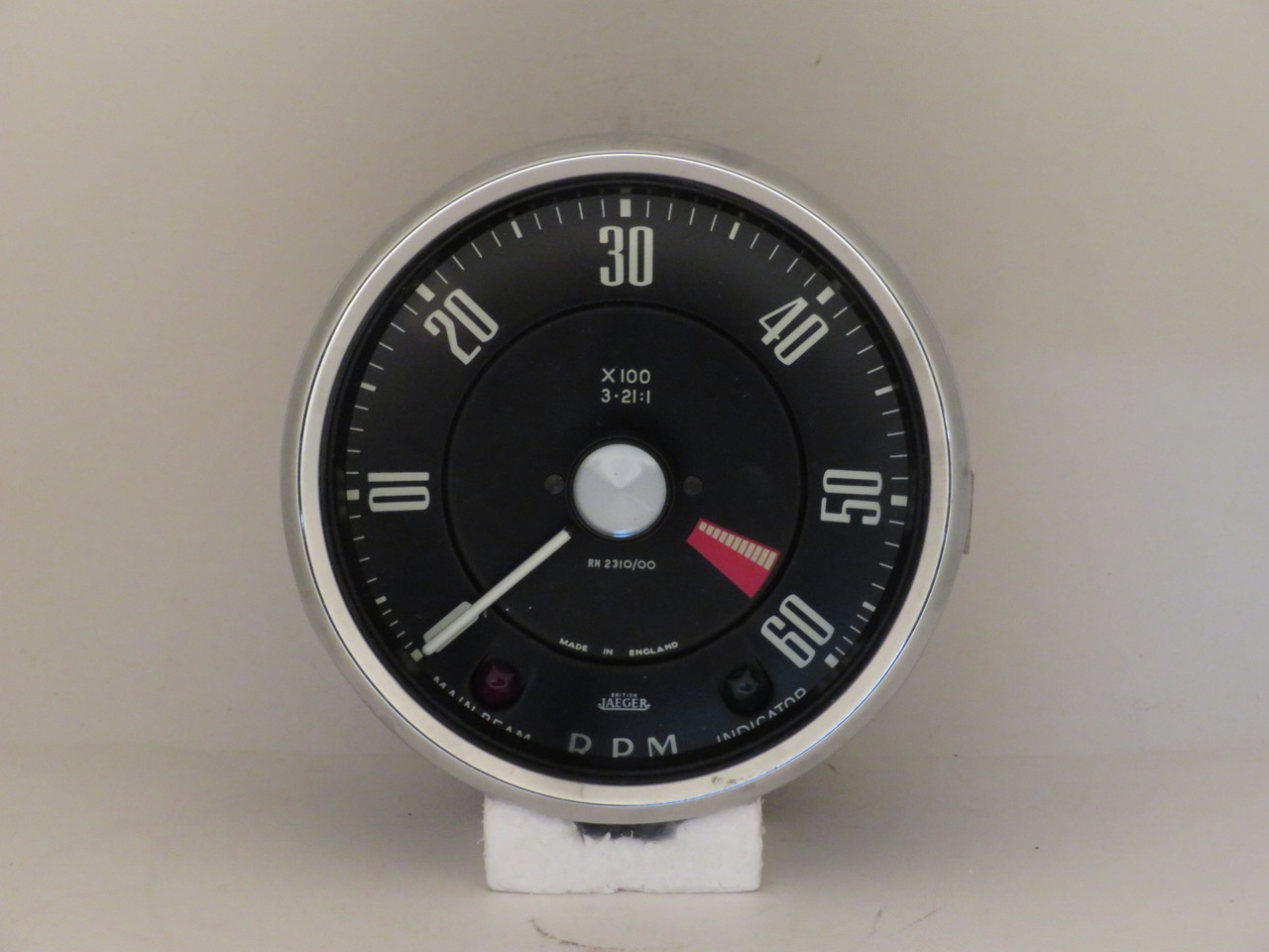 Sunbeam Alpine NOS Jaeger 6000RPM Tachometer