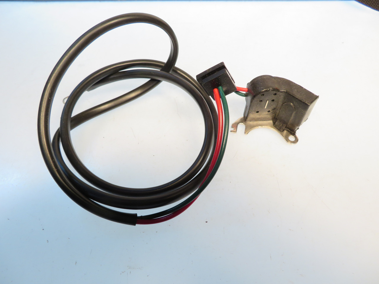 Datsun Nissan 280Z B210 810 & Maxima Ignition Pickup Assembly  MP403