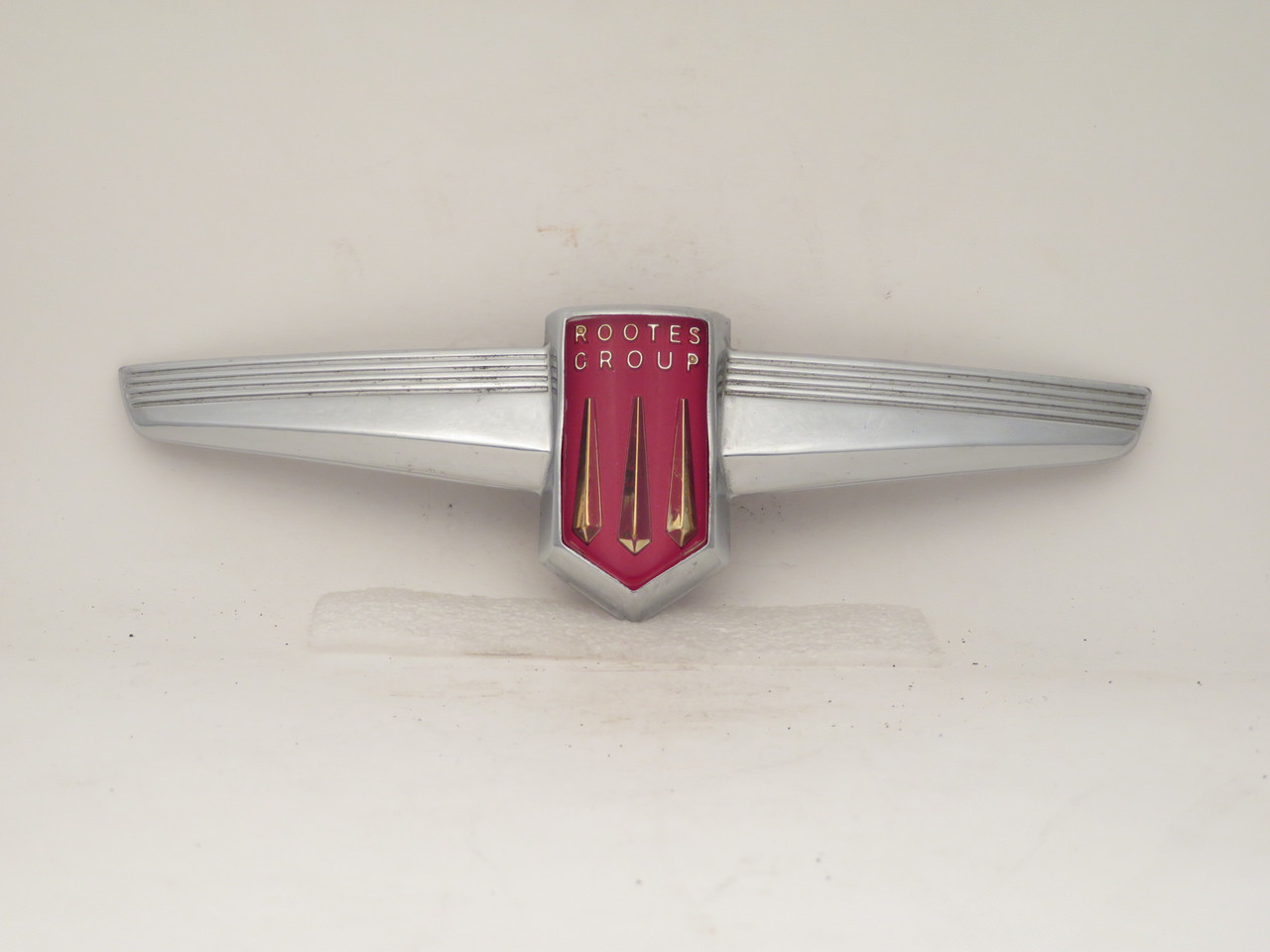 Hillman Minx MK6 & MK7 Rootes Group Hood Emblem  H94239