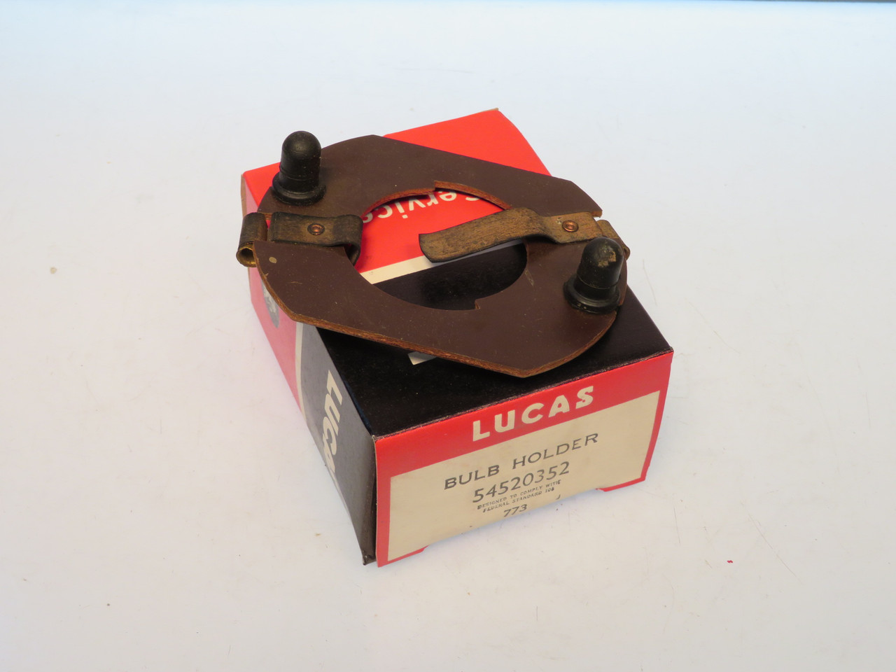 Lucas SFT576 SLR576 WFT576 Driving & Fog Lamp Bulb Holders  54520352