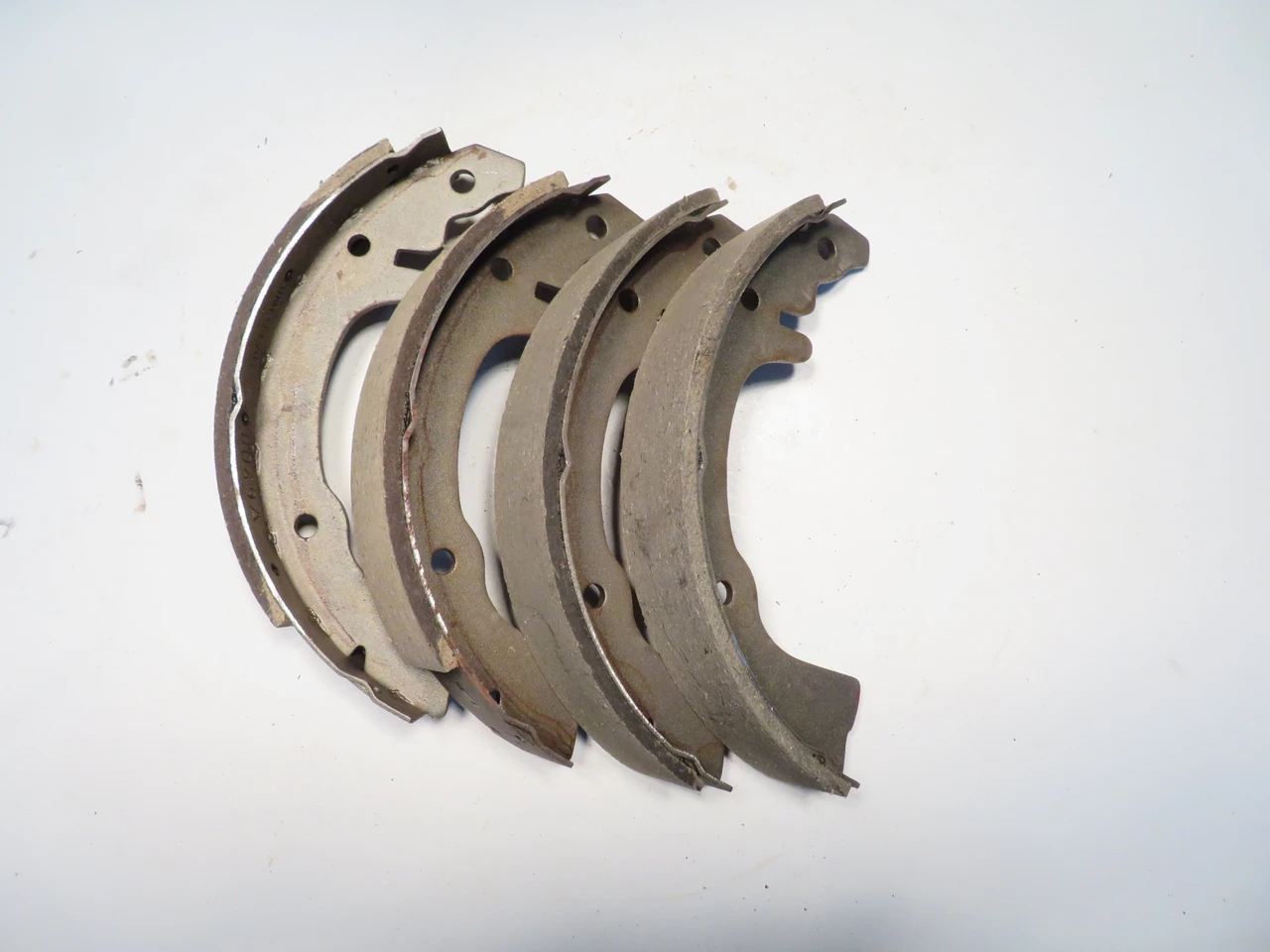 Renault Dauphine Caravelle & Gordini Front Brake Shoes  BS90