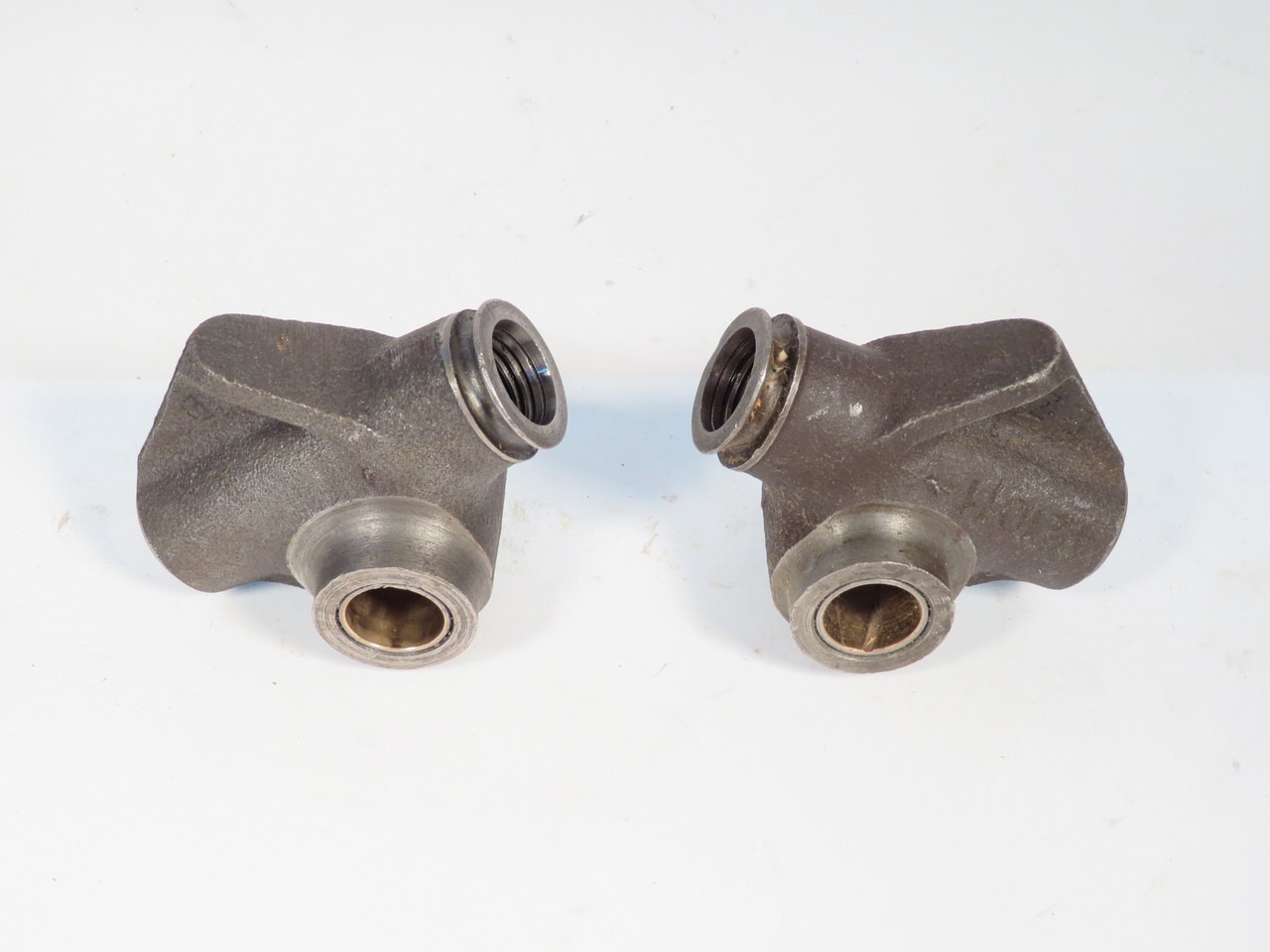 MGA MGTD & MGTF NOS Factory Original Upper Trunions ATB4208K