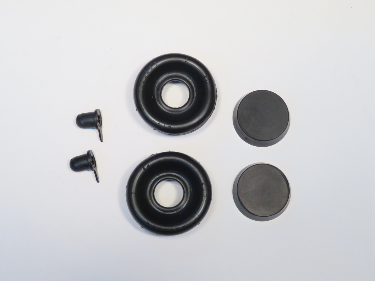 Jaguar XK120 & XK140 Front Wheel Cylinder Repair Kit  KL71490