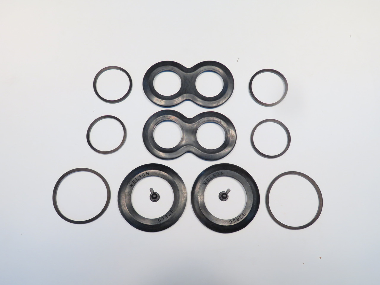 Jaguar 420 XKE Alfa Romeo 2600 Aston Martin DBS Mercedes Benz 220 230 & Rover 3500S Brake Caliper Repair Kit  SP2511