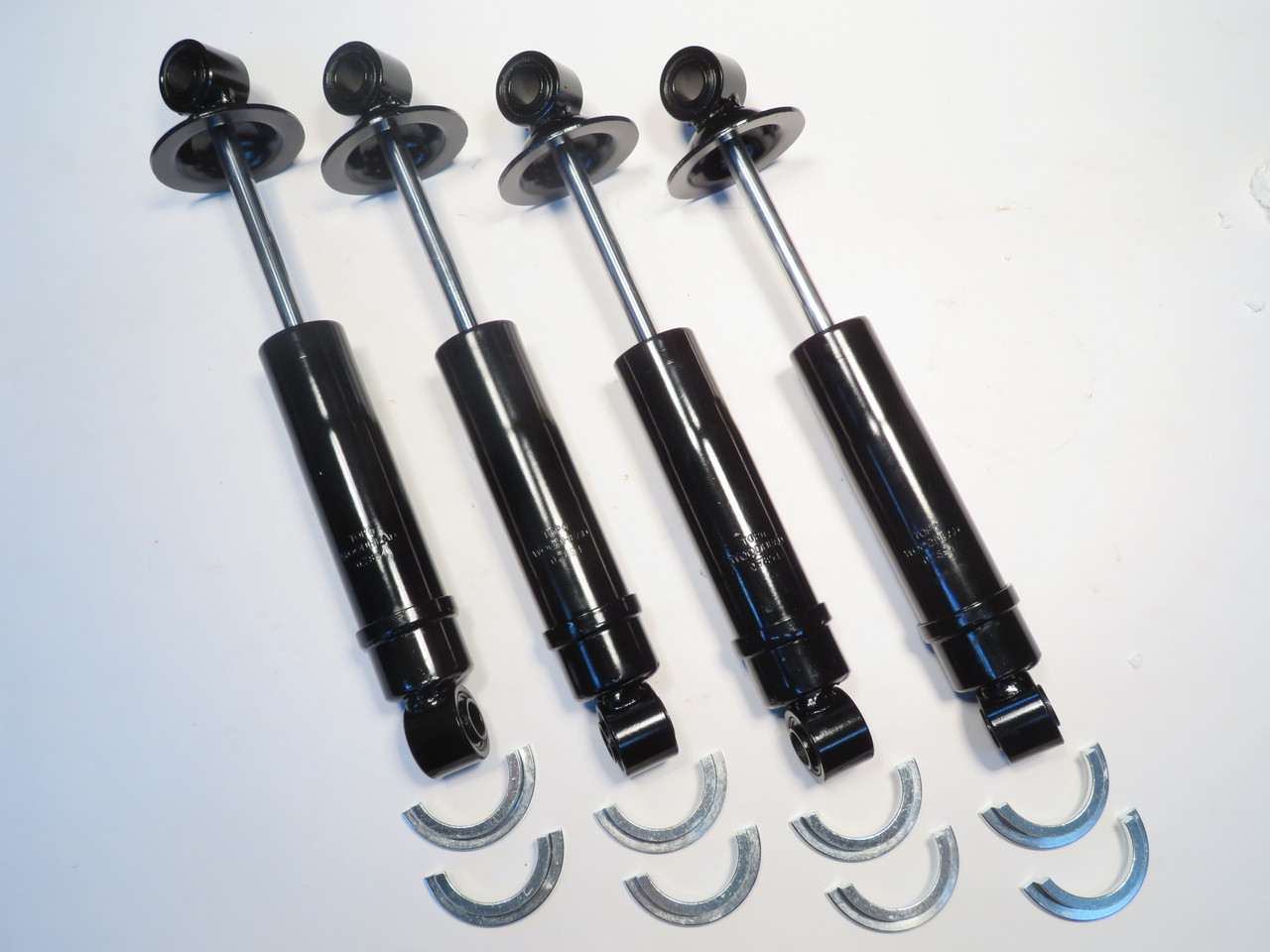 Jaguar XKE E-Type Series 1 & 2 Woodhead Oil Shock Absorber Set 0.8636-0.8519