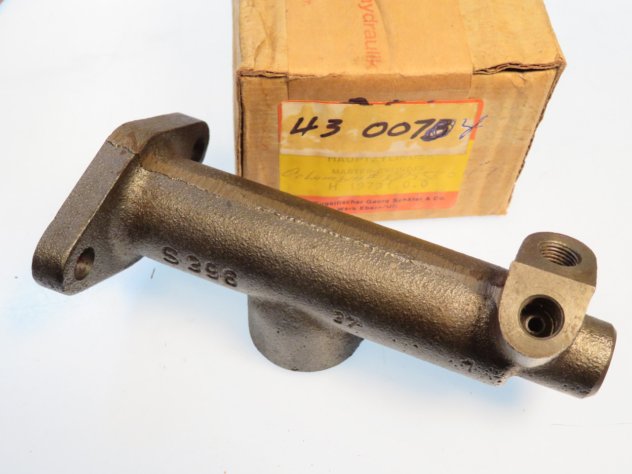 Opel Kadett 1000 A L LS & Caravan 1000 FAG Brand 19mm Bore Brake Master Cylinder  H19731.0.0