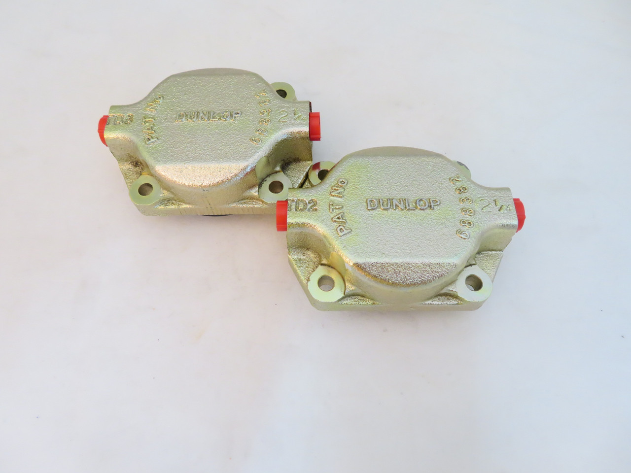 BMW 502 507 Facel Facellia Jaguar MKX & Mercedes Benz 300SE 300SL 2 1/4" Front Brake Caliper Piston & Cylinder Assemblies 6432 9312