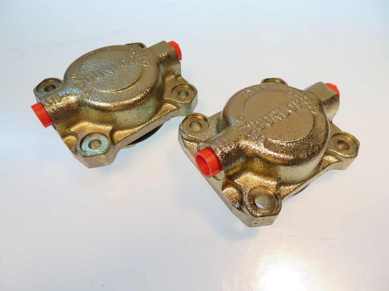 Jaguar XK150 & MKX 3.8L 1 11/16" Rear Brake Caliper Piston & Cylinder Assemblies  64329316