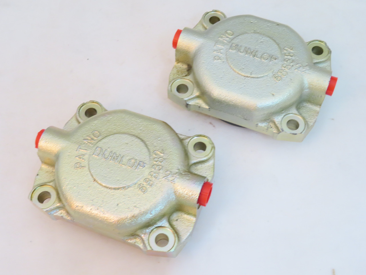 Facel Vega Jaguar MK9 & Lagonda Rapide 2 1/2" Front Brake Caliper Piston & Cylinder Assemblies  64329340