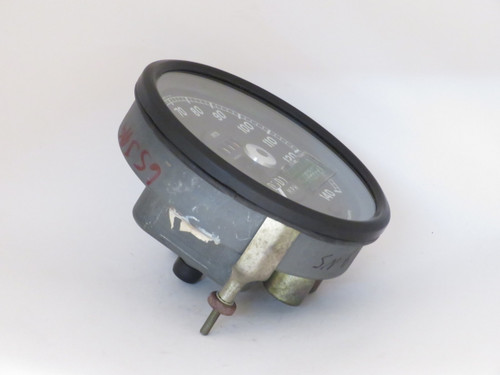Jaguar 420G w/ Std Trans NOS Smiths 140MPH Speedometer SN6326/47