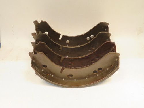 Triumph TR2 Saab 95 96 Sunbeam Rapier & Hillman Husky Brake Shoe Set