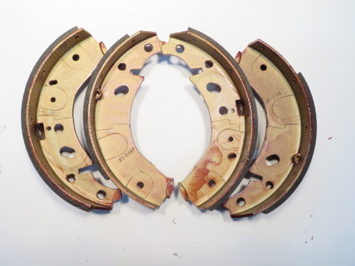 Volvo PV444 1956-1959 Geon 9 x 2" Brake Shoe Set  BS70