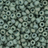 8.5g 4701 6/0 Miyuki Rocaille : Wintergreen O/MA/GL/R