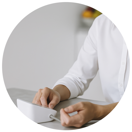 SERVICIO TOMA DE TENSIÓN FARMACIA ARAGÓ 260