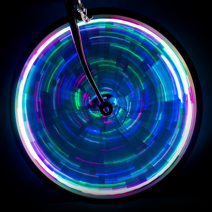Sunlite WheelGlow Wheel Light for 700c/29in Bikes - Waterproof, Long Battery Life 911377
