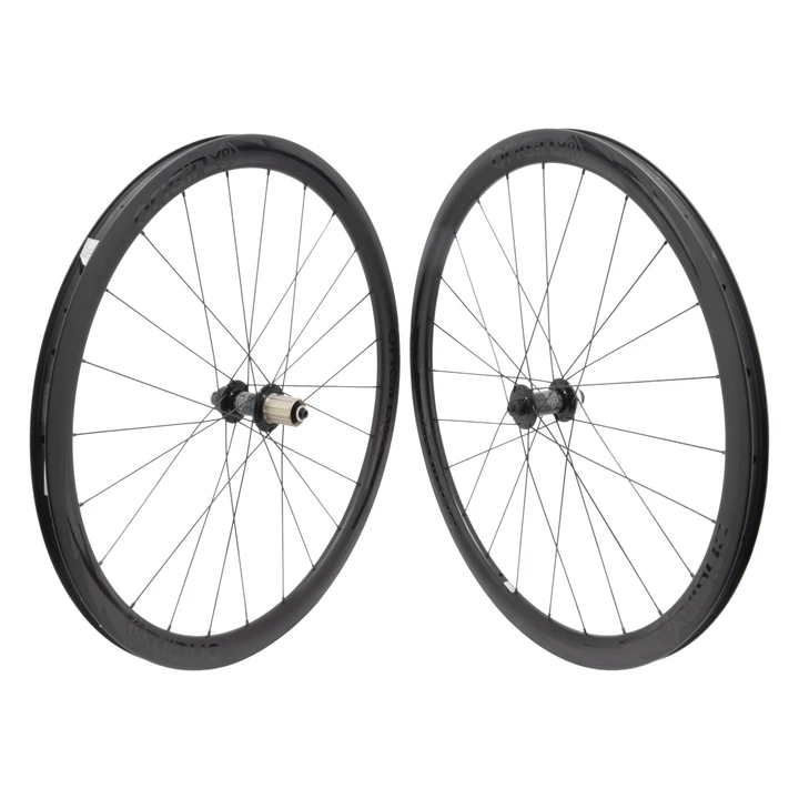 Carbon 700C Road Disc Wheel Set - Low Profile, Tubeless Ready 743055