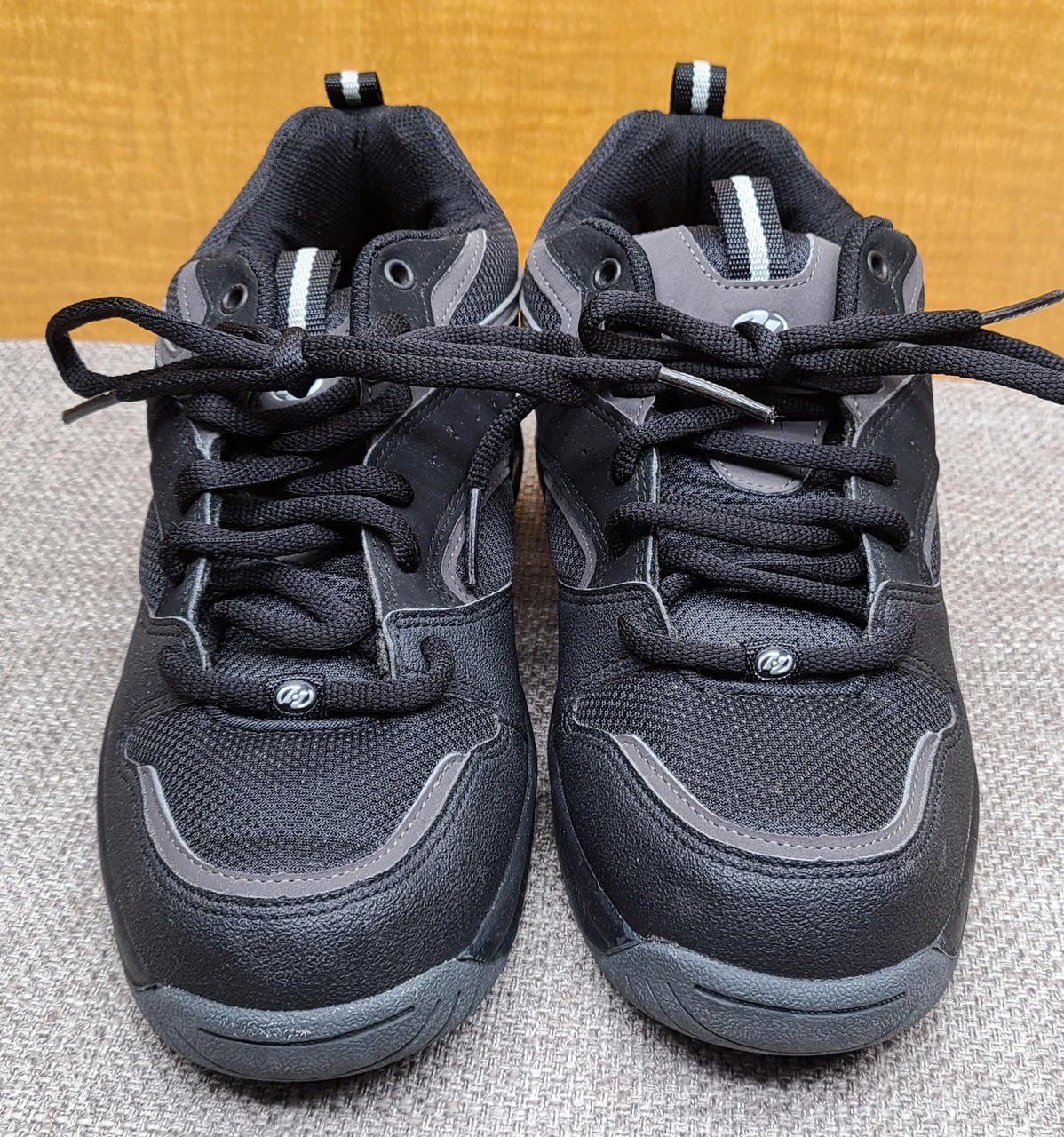Heelys Streak Black Shoes - Size Mens 9 - style 7170