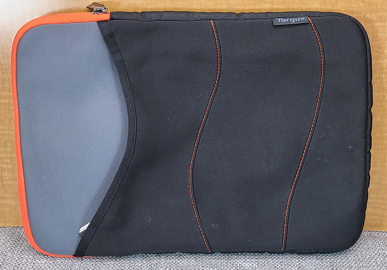 Targus Laptop Neoprene Protective Case