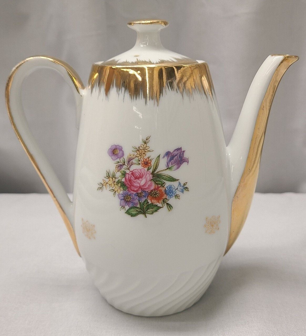 White Floral Porcelain Teapot with Gold Trim (Made in Japan)