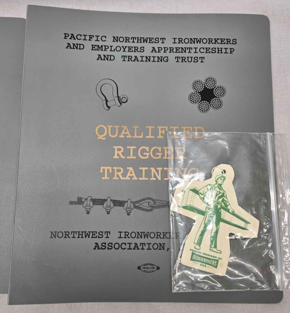 Pacific Northwest Ironworkers - Qualified Rigger Training Binders