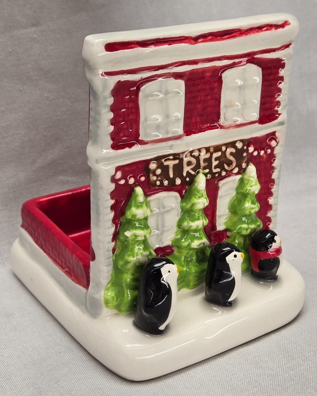 Bath & Body Works Christmas Tree Penguin Ceramic Soap Dish Dispenser Holder Bath & Body Works Christmas Tree Penguin Ceramic Soap Dish Dispenser Holder