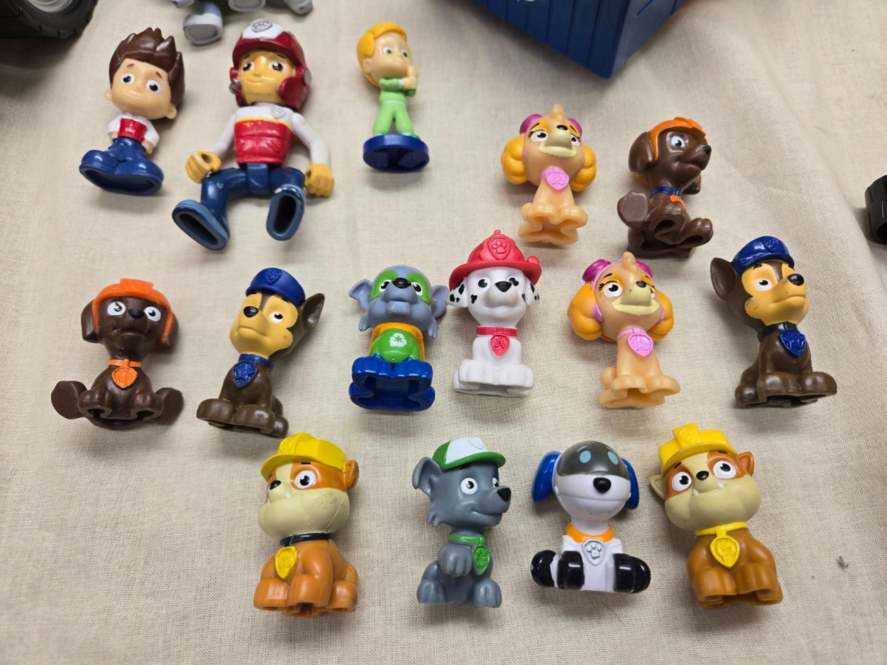Huge Lot of Paw Patrol Toys Fire Truck Semi Cars Figurines Movies Huge Lot of Paw Patrol Toys Fire Truck Semi Cars Figurines Movies