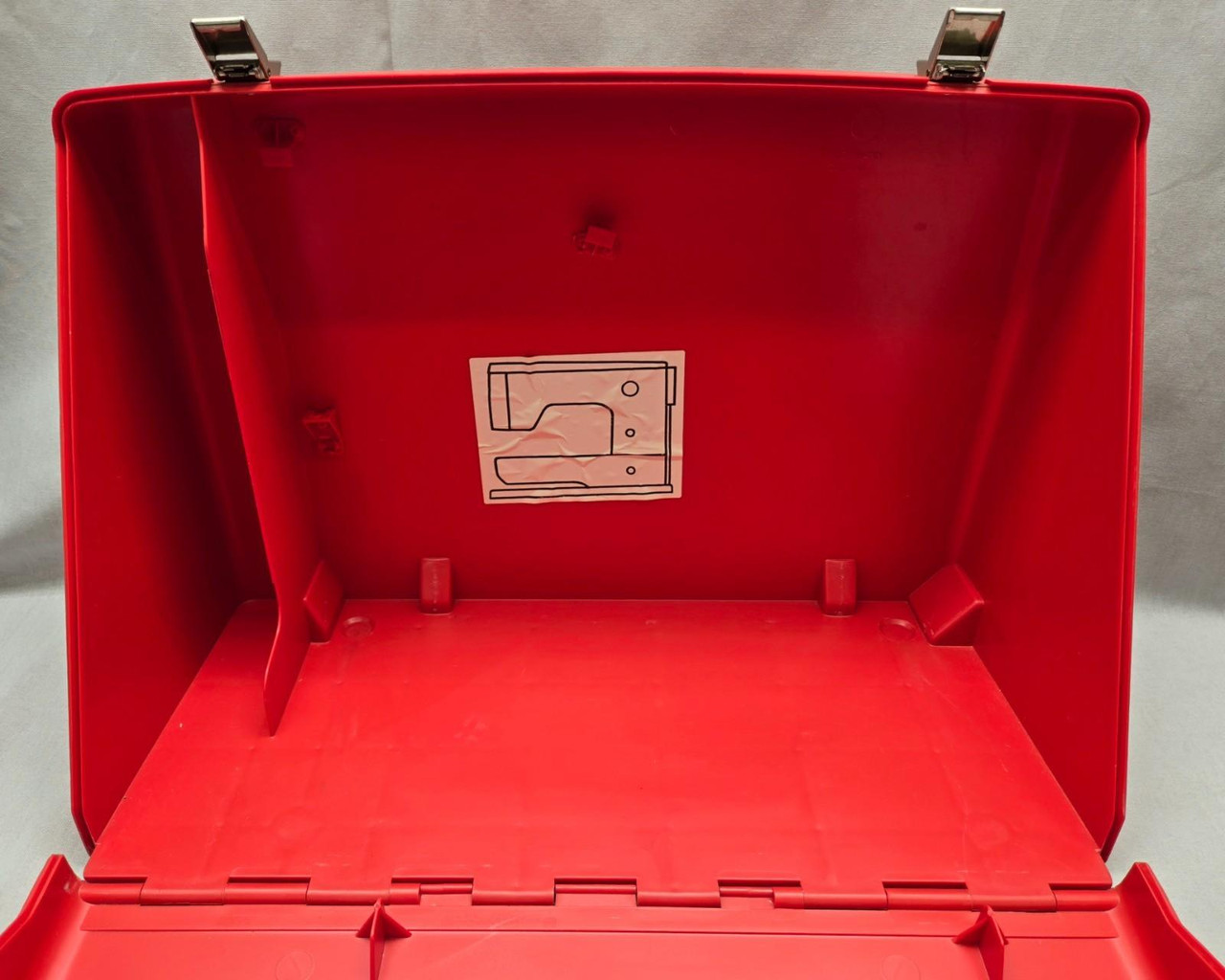 Red Bernina Clamshell Sewing Machine Carrying Storage Case Red Bernina Clamshell Sewing Machine Carrying Storage Case