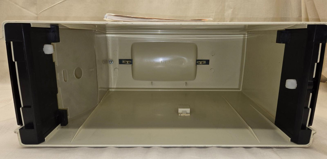 Singer Touch-Tronic 2001 Memory Sewing Machine Cover/Case & Manual Singer Touch-Tronic 2001 Memory Sewing Machine Cover/Case & Manual