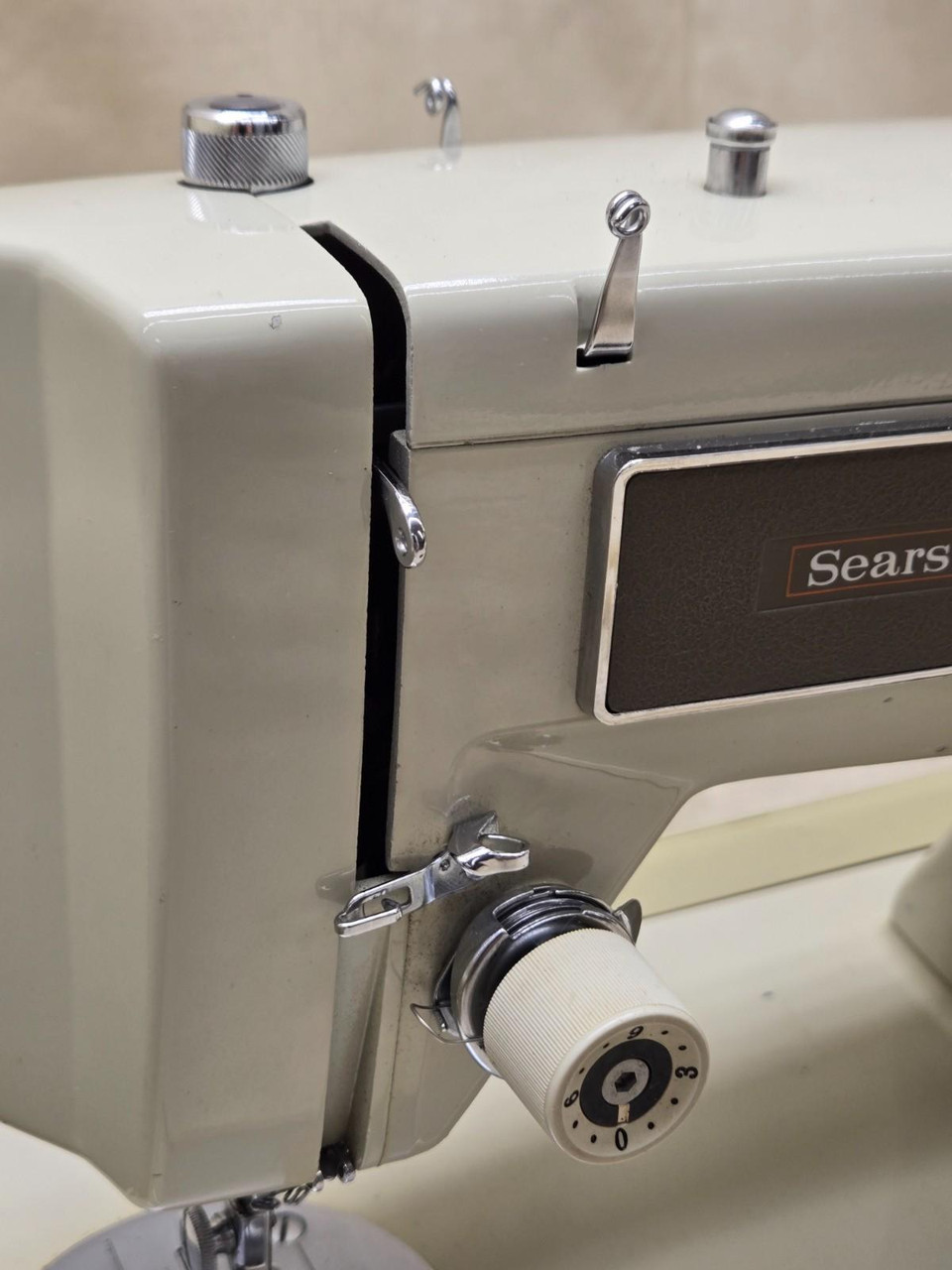 Vintage Sears Kenmore 158.14100 Sewing Machine w/ Pedal & Case Vintage Sears Kenmore 158.14100 Sewing Machine w/ Pedal & Case