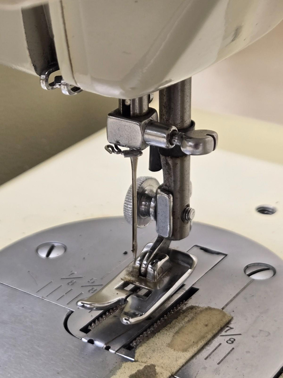 Vintage Sears Kenmore 158.14100 Sewing Machine w/ Pedal & Case Vintage Sears Kenmore 158.14100 Sewing Machine w/ Pedal & Case