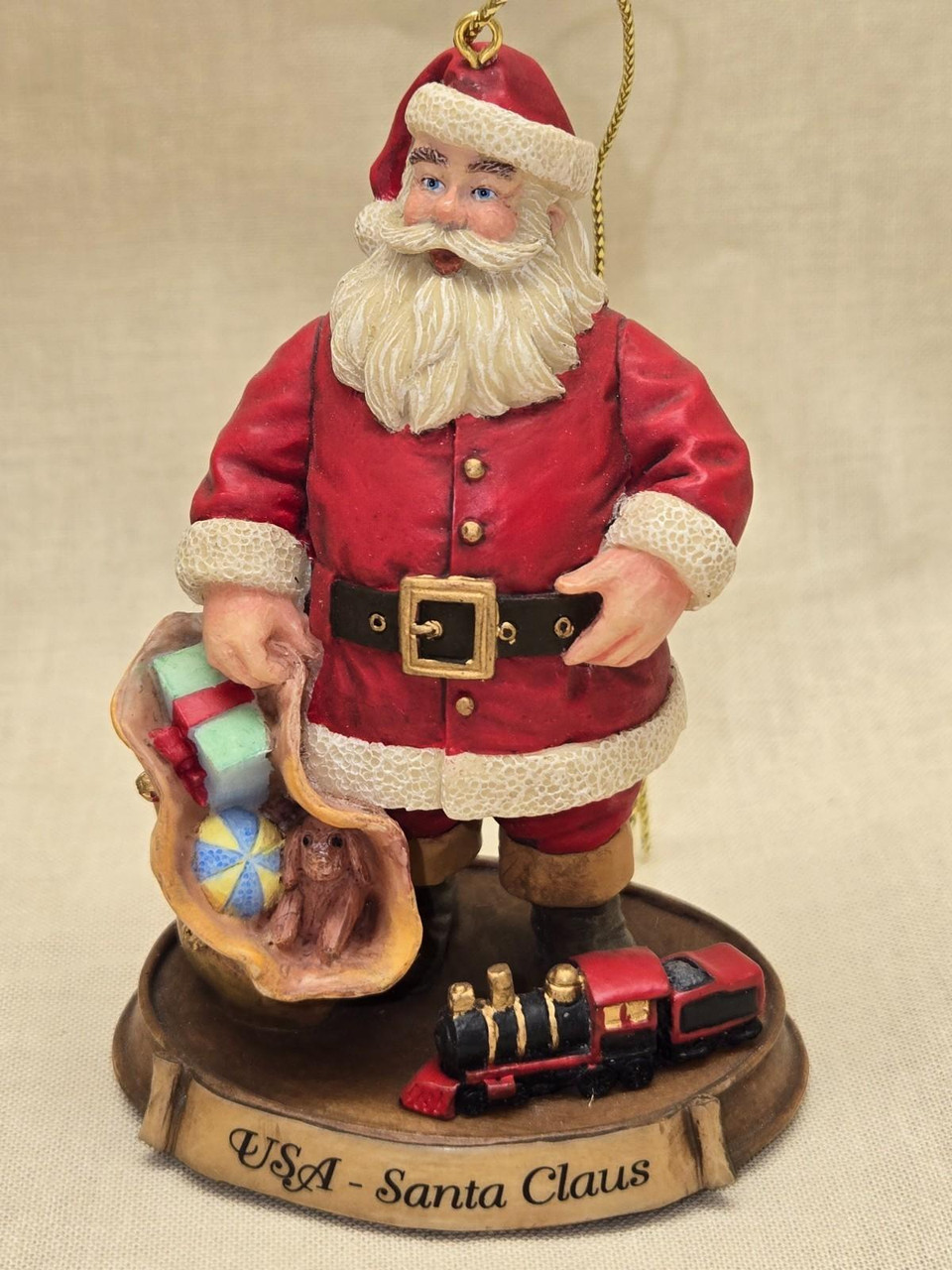 3 Danbury Mint Santa Around the World Ornaments - Austria, Norway, USA 3 Danbury Mint Santa Around the World Ornaments - Austria, Norway, USA