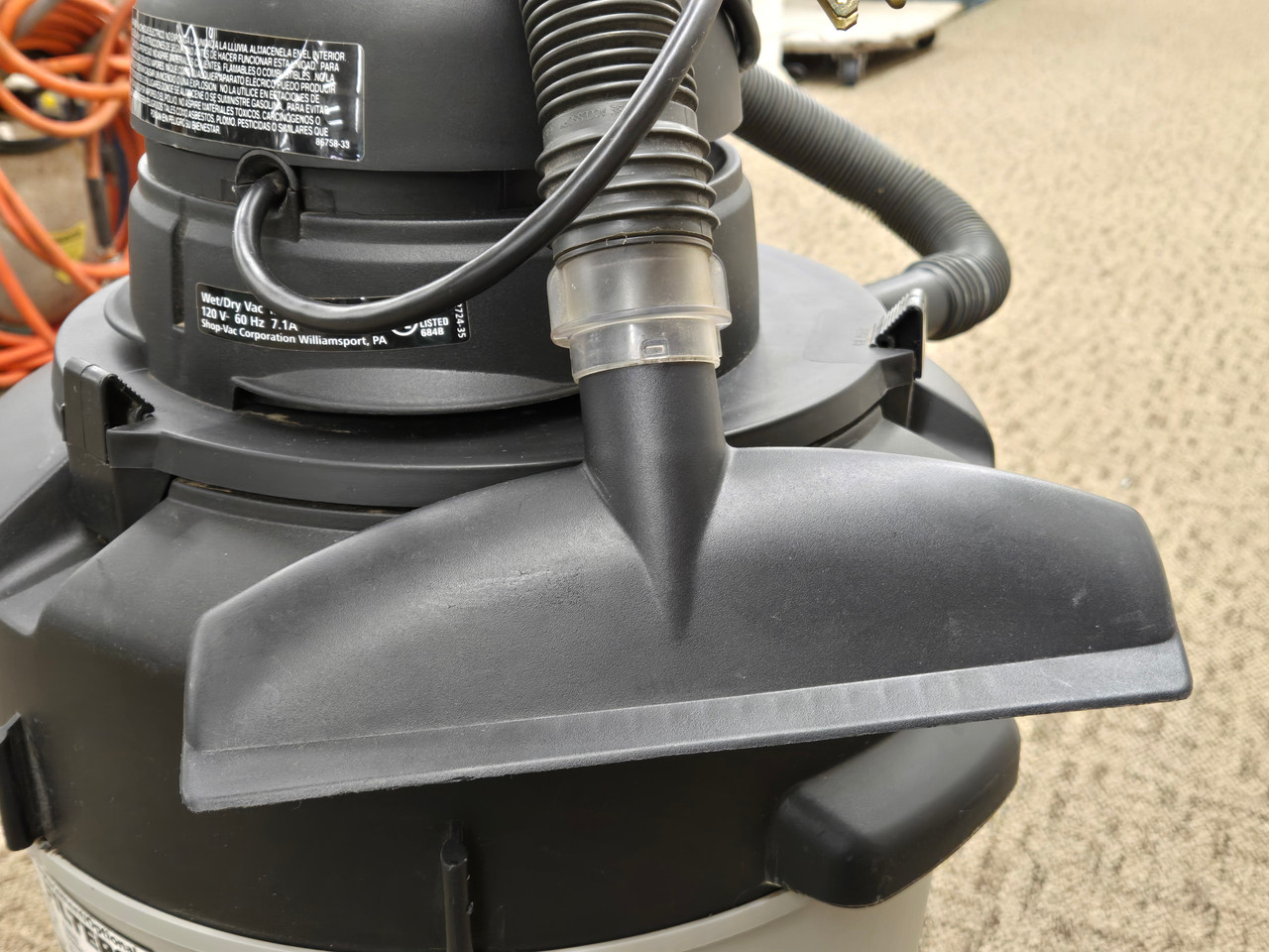 12 gallon Wet/Dry Shop Vac 12 gallon Wet/Dry Shop Vac