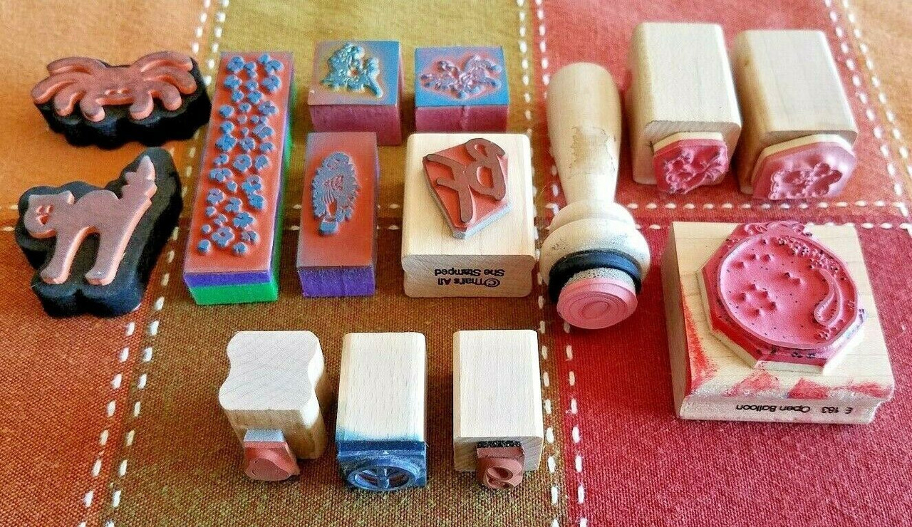 Lot of 14 Misc Foam/Rubber/Wood Stamps - Balloon,BF,Cat,Spider,Chicken,Peace