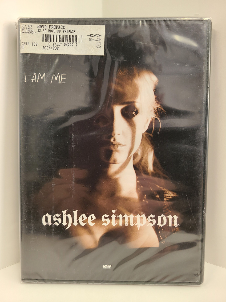 Ashley Simpson - I Am Me  - Music Video - New in plastic