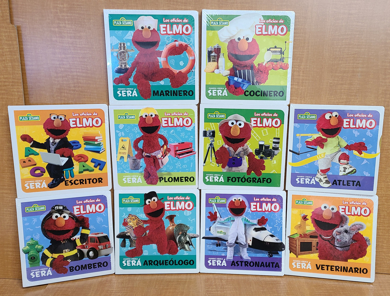 10 Spanish Elmo Puzzle Board books - NEW